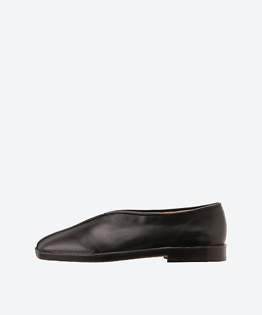 ＜三越伊勢丹/公式＞ LEMAIRE (Women)/ルメール シューズ FLAT PIPED SLIPPERS BLACK 靴【三越伊勢丹/公式】