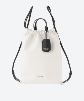 ＬＥＡＴＨＥＲ　ＫＮＡＰＳＡＣＫ