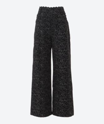 ＜VIVIANO (Women)＞デニムパンツ　Ｄｅｎｉｍ　Ｔｒｏｕｓｅｒｓ　Ｑｕｉｌｔｅｄ　ａ　Ｒｏｓｅｓ　６Ｓ／ＶＷ―ＳＳ２６―Ｐ０３