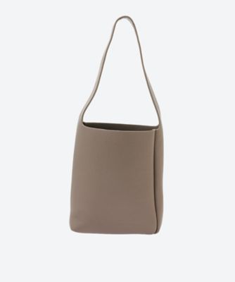 まき様　AETA バッグ　ショルダーバッグ　革バッグ　ベージュ Aeta (Women)のバッグ | レディース | 三越伊勢丹オンラインストア