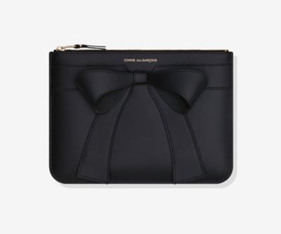 ＜Wallet COMME des GARCONS (Women/Men)＞ビッグボウ　ポーチ大　８Ｚ－Ｏ５１０－０５１