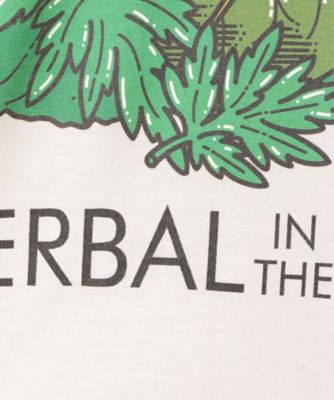 “ＨＥＲＢＡＬ　ＩＮ　ＴＨＥ　ＹＡＲＮ”　Ｌ／Ｓ　Ｔ―ＳＨＩＲＴ
