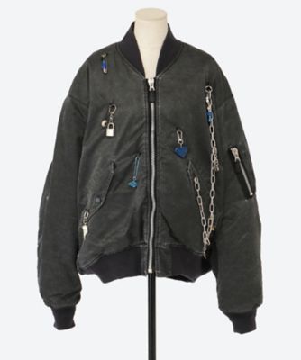 KEY CHAIN DECORATED BOMBER JACKET