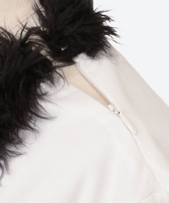 FURRY COLLAR ZIP―UP T―SHIRT