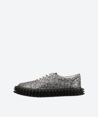 DIRTY SPIKE TOE CAP CANVAS SNEAKER