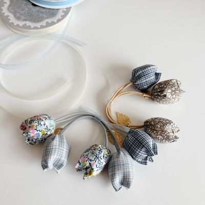 ｔｕｌｉｐ　ｆａｂｒｉｃ　ｈａｉｒ　ｔｉｅ
