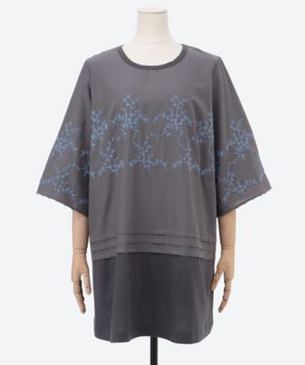 【送料無料】super hakka feuille (Women/大きいサイズ)/スーパーハッカ フィーユ コットンローンコード刺繍+ビーズ+天竺チュニックカットソー 46950953 80グレー トップス【三越伊勢丹/公式】