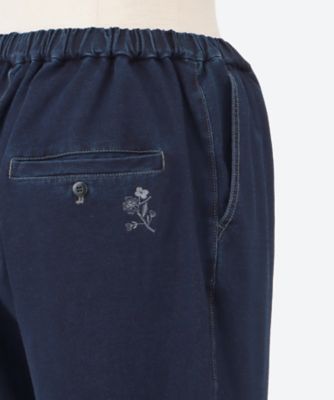 フラワーワンポイント刺繍インレイデニムストレッチテーパードパンツ