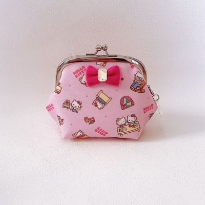 【売れ筋】 lantana 玄妙 camara ランタナカマラ チアリーチャム ポーチ 財布・ケース・小物入れ