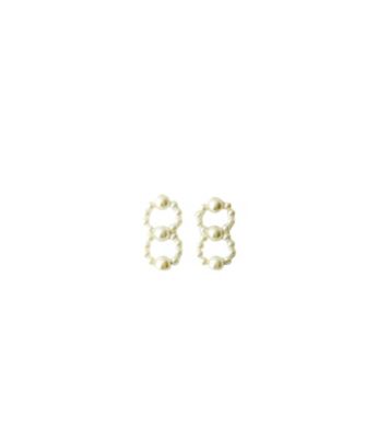 美品　数回使用のみ　クロエ　パール　ピアス Pearl ピアス Chloe（クロエ）ショート Pearl
