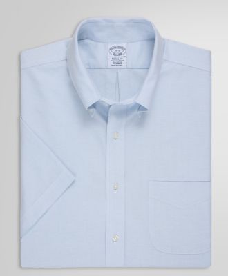 Brooks Brothers/ブルックス ブラザーズ ストレッチオックスフォード　ショートスリーブドレスシャツ　Ｒｅｇｕｌａｒ　Ｆｉｔ　１００２００５１５