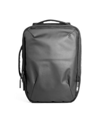 気になるビジネスマンのカバンと中身 スタイル別 バッグ 革小物 メンズ 三越伊勢丹オンラインストア 公式