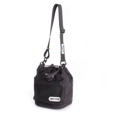 ＯＵＴＤＯＯＲ　ＰＲＯＤＵＣＴＳ×サウナボーイ　巾着ショルダー