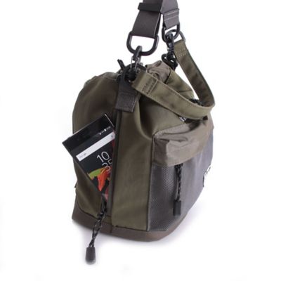 ＯＵＴＤＯＯＲ　ＰＲＯＤＵＣＴＳ×サウナボーイ　巾着ショルダー