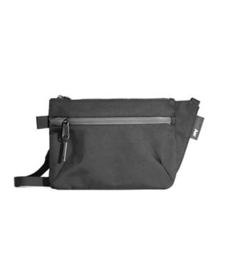 ＳＬＩＮＧ ＰＯＵＣＨ ＡＥＲ‐２１０１９