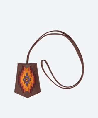 ＜PONCTUATIONS（Men）＞刺繍キーネックレス　２５Ｆ／ＦＵＪＩ　ＥＭＢ