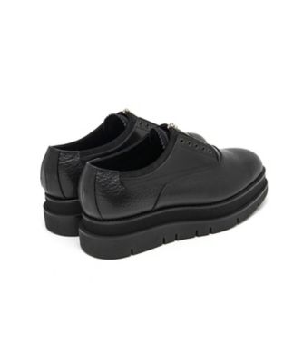 0440871272579-8-BLACK EMBOSSED 