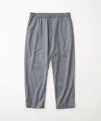 グレー テーパードパンツ スタイリッシュ グレーパンツコーデ30選】2024年最新の着こなしからママスナップ