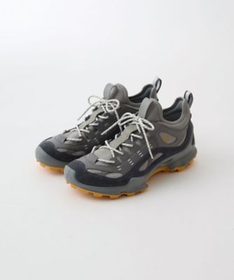 White Mountaineering/ホワイトマウンテニアリング スニーカー WM x ECCO BIOM CーTRAIL SNEAKER WM2573821 Gray 靴【三越伊勢丹/公式】