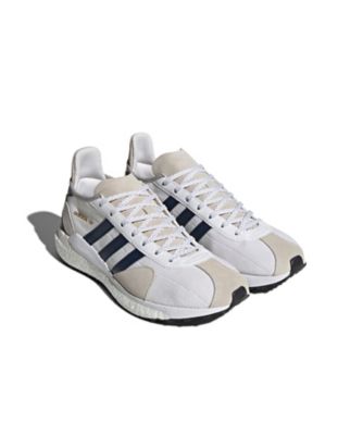 ａｄｉｄａｓ ｏｒｉｇｉｎａｌｓ ｂｙ ｈｕｍａｎ ｍａｄｅ スニーカー ｔｏｋｉｏ ｓｏｌａｒ ｈｍ ｆｚ０５５１ 三越伊勢丹オンラインストア 公式