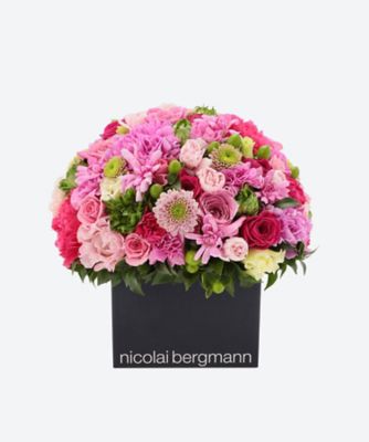 伊勢丹新宿店限定 フレッシュフラワー キューブアレンジメント ピンクグリーン 三越伊勢丹オンラインストア 公式