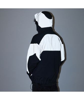 ブルゾン　ＲＥＦＬＥＣＴＯＲ　ＰＡＲＫＡ　ＢＫ２５７１２０３