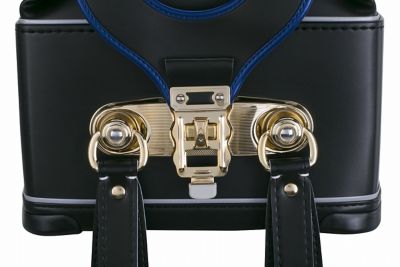 【送料無料】【２０２６年３月中旬以降届】ランドセル　スーパーフラッシュ　ＦＥＶＥＲ　ブラック×メタリックブルー