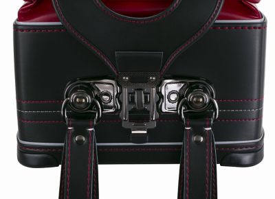 【送料無料】【２０２６年３月中旬以降届】ランドセル　ロイヤルコレクション　ブラック×カーマイン