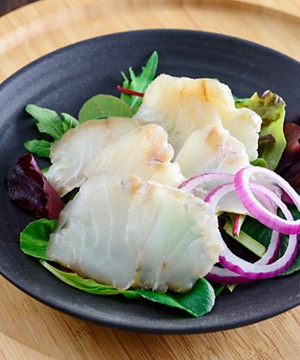 岩城の燻製屋チャコール/イワキノクンセイヤチャコール 秋田産　スズキの冷燻　