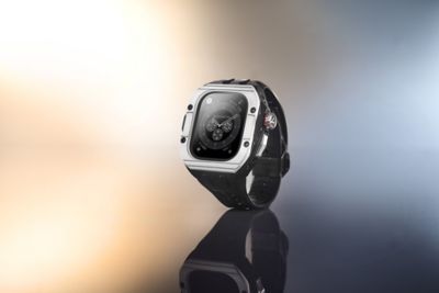 ＣＬＡＳＳＩＣ　スマートウォッチケース　Ａｐｐｌｅ　Ｗａｔｃｈ　Ｕｌｔｒａ　２／１対応　０Ｕ４９ＵＬ０４ＣＢＹＬＢＫＷ