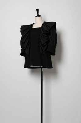 Ｂｕｍｐｙ　Ｒｕｆｆｌｅ　Ｆｒｉｌｌ　Ｂｌｏｕｓｅ