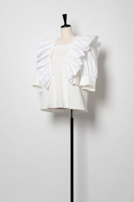 Ｂｕｍｐｙ　Ｒｕｆｆｌｅ　Ｆｒｉｌｌ　Ｂｌｏｕｓｅ