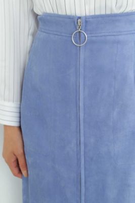 ｗｅｂ限定商品 フェイクスエードフロントジップスカート ０２１９２２０９３７ 三越伊勢丹オンラインストア 公式