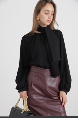 ＜PINKY&DIANNE＞◆タックスリーブボウタイブラウス（０３１３２１０９６０）