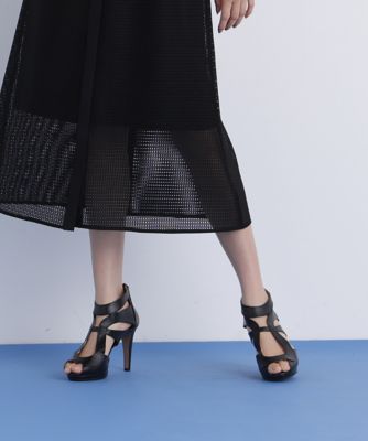 ＜PINKY&DIANNE＞スムースレザーカッティングサンダル（０３１６１８５２００）