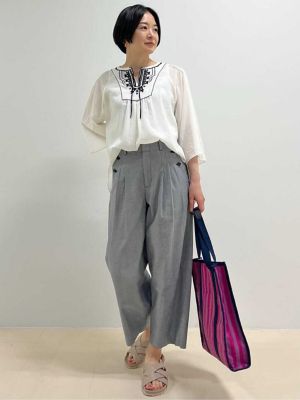 ◆コットンシャーリング刺繍ブラウス（０７７２１１０４００）