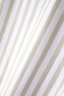 ◆カラミストライプブラウス（０７７２１１０４０１）