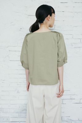 ピンタックブラウス（０７７２１１０６１３）