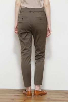 ◆サテンストレッチスリムパンツ（０７７２１３０４００）
