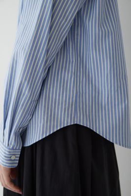 ◆ストライプバンドブラウス（０７７２２１０１００）