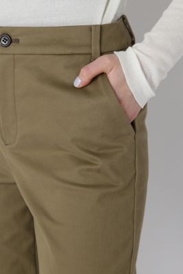 サテンストレッチスリムパンツ（０７７２２３０１０７）