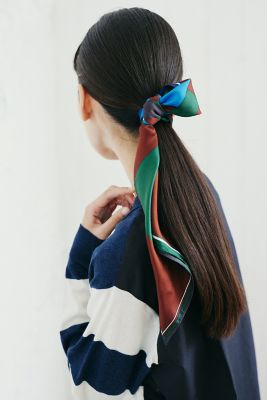 ◆オリジナルシルクスカーフ（０７７２２９８００２）
