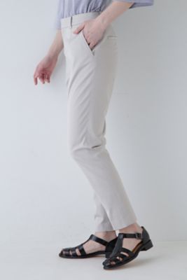 ◆サテンストレッチスリムパンツ（０７７４１３０４０２）