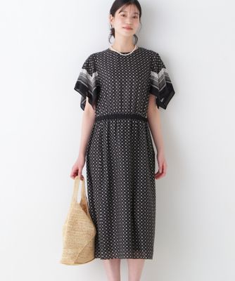 ＜human woman (Women)＞◆コットンセルロースパネル幾何プリントフレアスリーブワンピース（０７７５１４０６００）