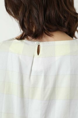 チェックボートネックブラウス（０７７８１１０４０２）