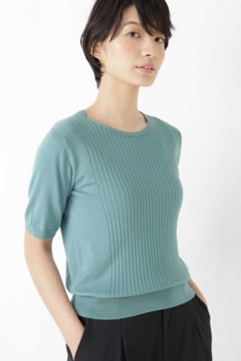 ｜ＭＯＲＥ１０月号掲載｜アンサンブルニット（０７７８２７０８０３）