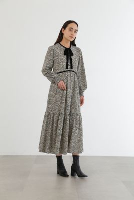 ◇モノトーンフラワーワンピース（0924240026