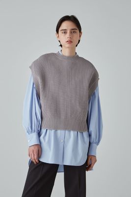 【美品】アドーア エアーストレッチニットベスト 近年モデル エアーストレッチニットベスト（5313270811） | ADORE