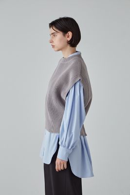 【美品】アドーア エアーストレッチニットベスト 近年モデル セール】 エアーストレッチニットベスト （ニット・セーター