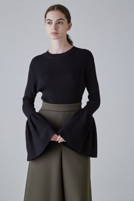 ◆ラッフルスリーブニット（５３１３２７０９２７）